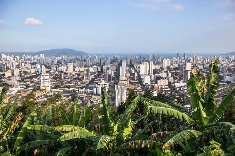 10-hour beach tour Santos: Shared with Tickets & Lunch - Porchat Island for the wide coastal views