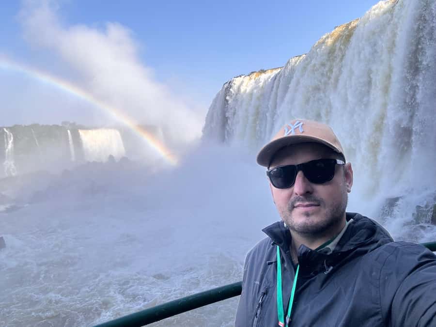 2-Days Private Tour Brasil & Argentina Iguassu Falls - Practical preparation for two wet, sunny days