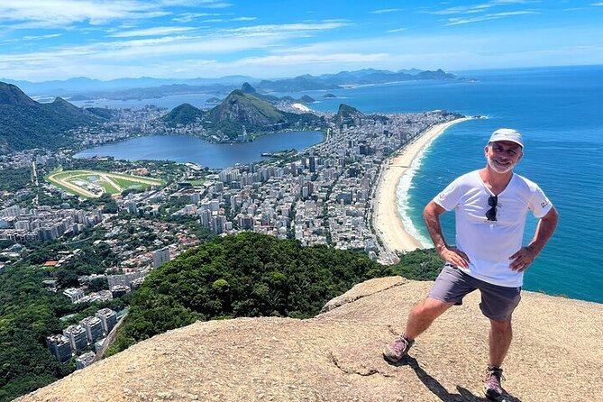 2h30 circuit in the Vidigal Favela - Walking through Vidigal’s alleys
