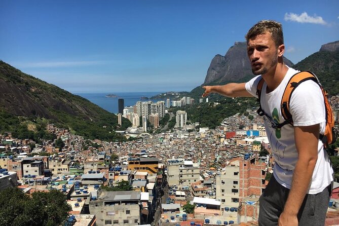 3 Hour Rocinha Favela Walking Tour with a Local Guide - Entering Rocinha with someone who lives there