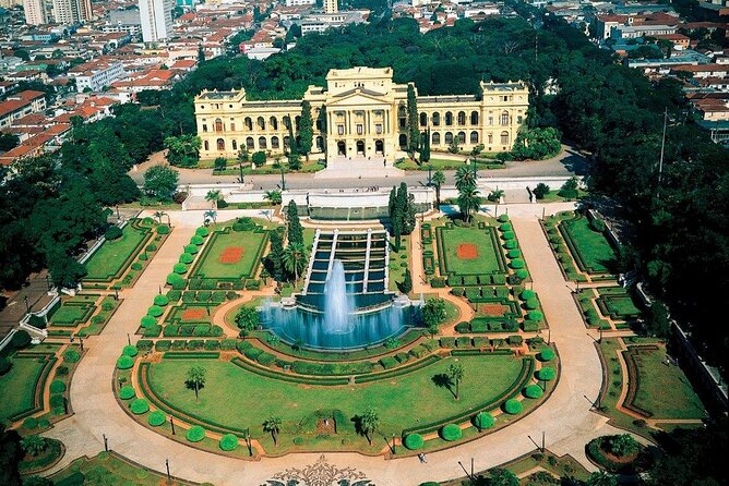 5-hour tour in the main points of São Paulo. - Starting at Guarulhos Airport at 5:00 am