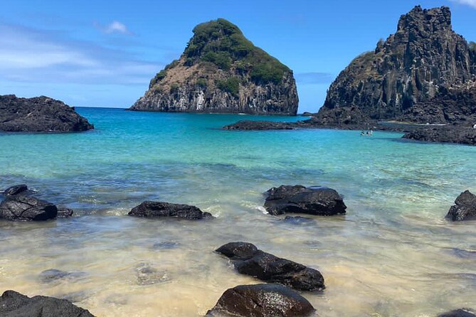 7 Hours Ilhatour Adventure in Fernando de Noronha - Leão Beach: a quieter hour with turtle potential