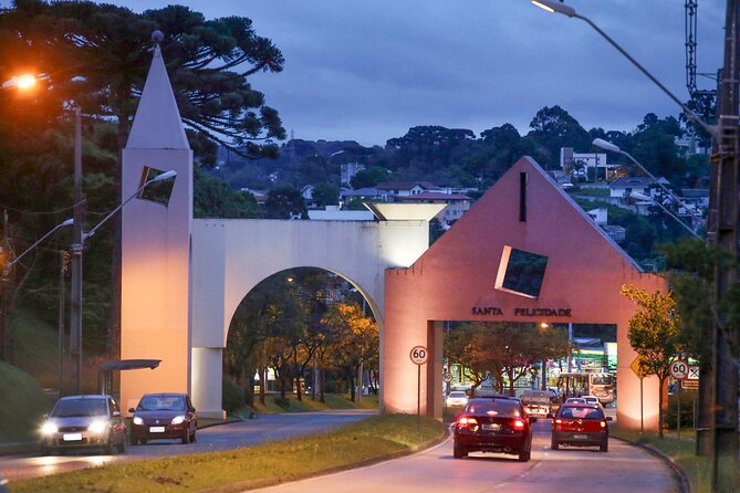 8h full city tour in Curitiba - Tanguá Park brings the best pause