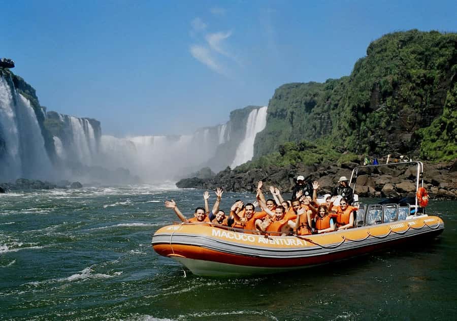 Adventure at Iguazu Falls: Safari, Bird Park, and Waterfalls - Key points at a glance