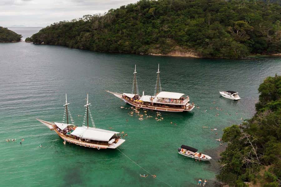 Adventures in Angra and Ilha Grande with Guide and Lunch - Lagoa Azul and the First Taste of Ilha Grande
