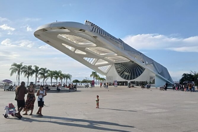 African Heritage and Docks Walking Tour - Mauá Square and two major cultural institutions