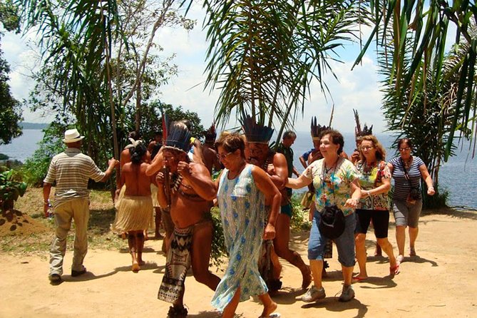 Amazon Experience: meet a native village and swim with porpoises - What the $88.71 price really buys you