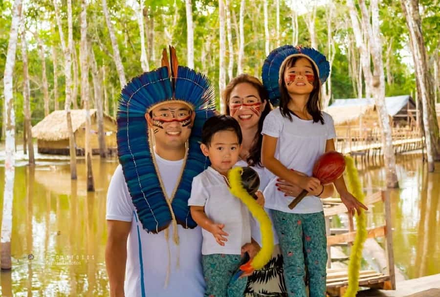 Amazon Safari® Manaus: Day trip on the Amazon River - Swimming with the pink dolphins