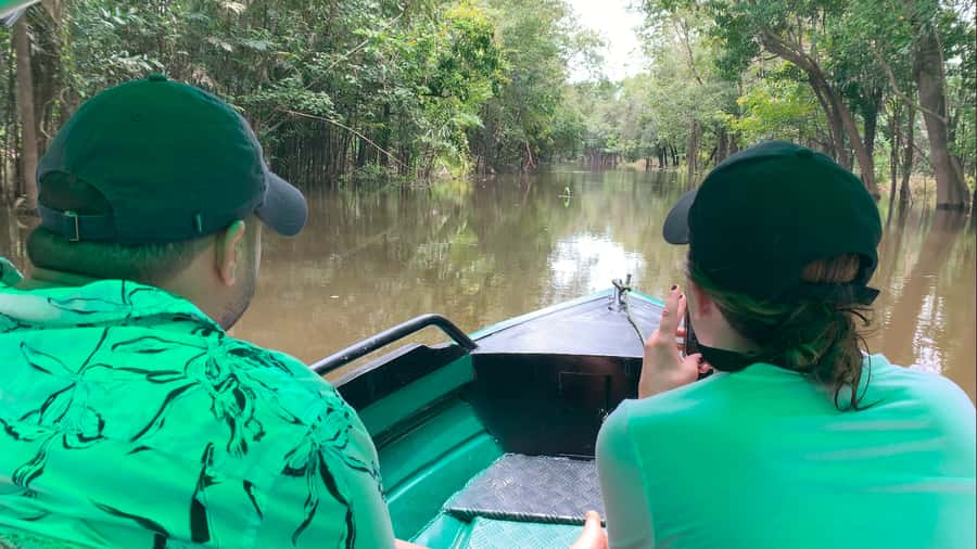 Amazonas: Boat Ride with a Local Amazonian - A compact Amazon outing from Manaus