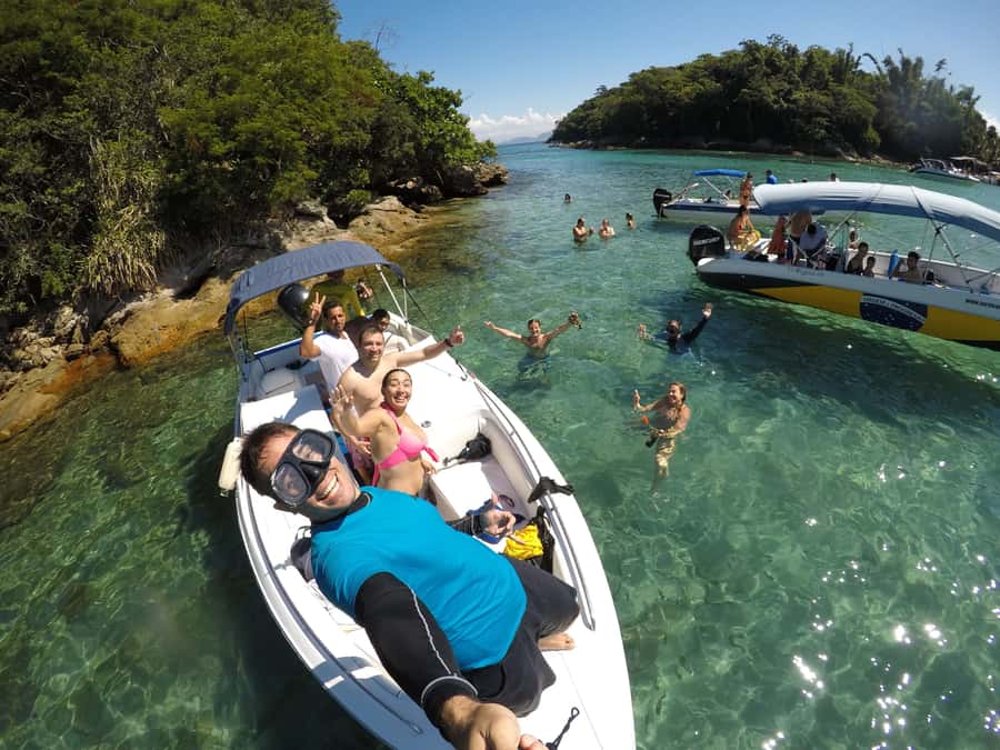 Angra dos Reis and Ilha Grande: Small-Group Fast-Boat Tour - Leaving Rio Before the Beaches