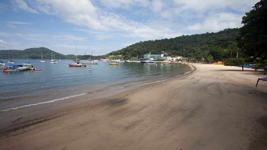 Angra dos Reis: Boat Tour in Ilha Grande and Lagoa Azul - What the $20 price really covers