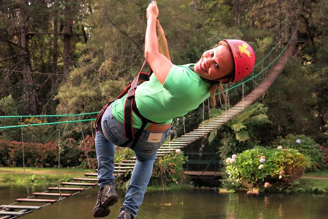 Arborismo in Horto Florestal - Campos Do Jordão - The guide briefing and safety setup