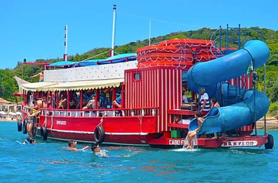Armação dos Búzios: 3-Stop Schooner Boat Ride - From Centro to Armação and the first coastal views