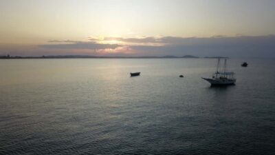 Armação dos Búzios: 3-Stop Schooner Boat Ride