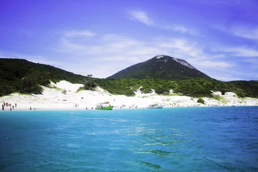 Arraial do Cabo, the Brazilian Caribbean. - Prainhas do Pontal do Atalaia: sand, water, and limited time