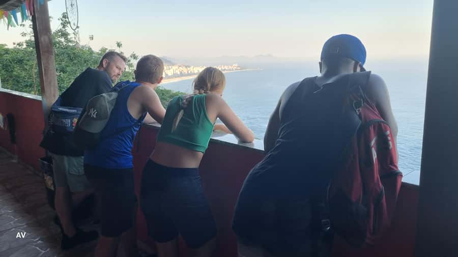 AVenturismo 2 Irmãos hill + Vidigal Favela - FAQ