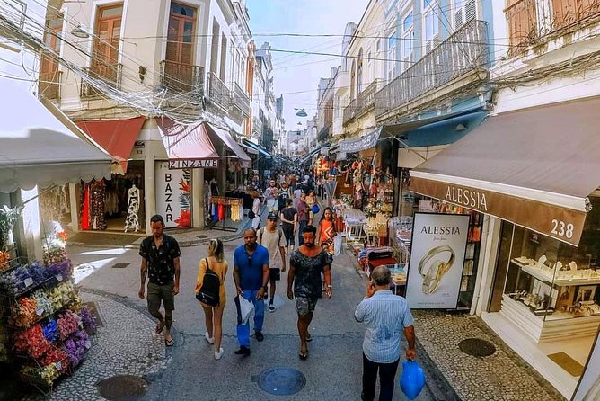 Be a true Rios local for a day with Hotel pick-up and drop-off - Learning about Brazil’s caipirinha