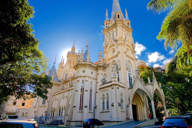 Belo Horizonte Scavenger Hunt and Sights Self-Guided Tour - Stop 2: Palácio da Liberdade and the question of opening hours