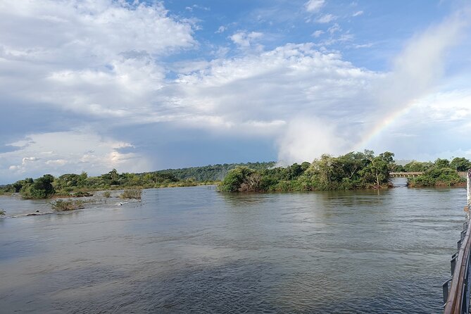 Beyond Iguassu Falls, visit Iguassu Falls with the best company - A private guide can change the pace