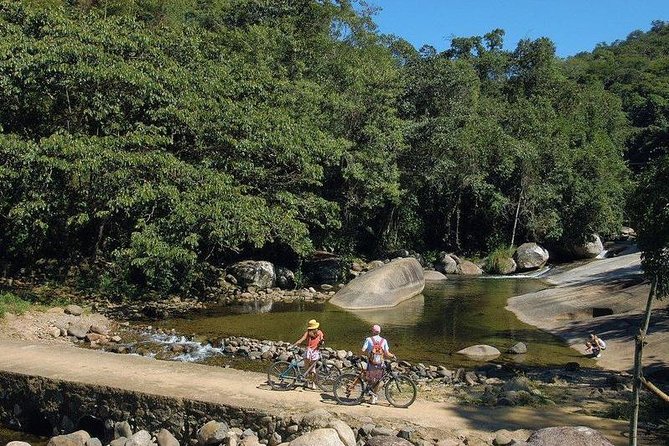 Bike rental BY PARATY TOURS - Beaches and waterfalls beyond the central streets