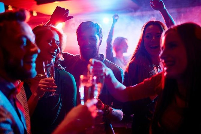 Boat Party by Night in Rio de Janeiro Admission & Transfer - Food, comfort, and what to bring