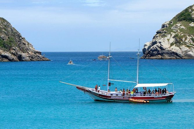 Boat Trip in Arraial do Cabo by Arraial Viagens - Starting at Praia dos Anjos