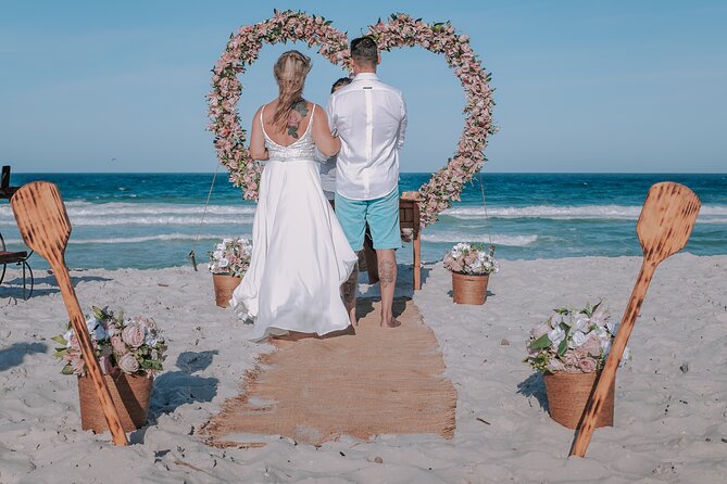 Boda Destination Brazil Matrimonio en la Playa Casamiento Symbolic Renew Votes - Armação dos Búzios as the ceremony base