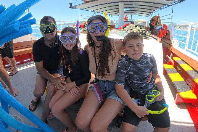 Bombinhas + Snorkel by Zimbros Ecotour - Why this short Bombinhas boat trip works