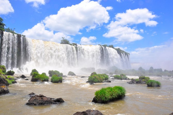Brazilian Falls, Bird Park and Itaipu Dam from Foz do Iguaçu - Seeing the Brazilian side of Iguazu Falls