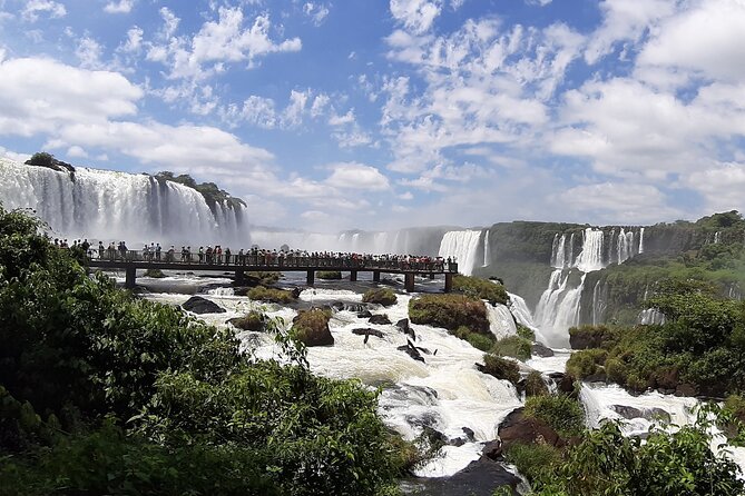 Brazilian Falls Private Tour with Entrance, Lunch and Boat - Practical advice for a smoother day