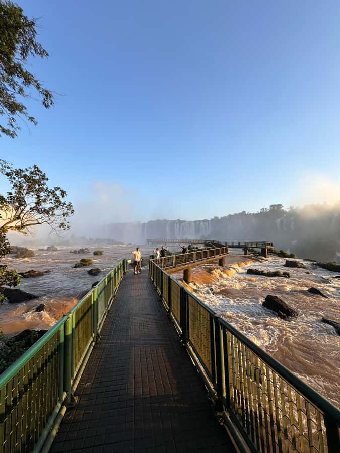 Brazilian Iguassu Falls,Bird park Boat Safari all tickets - Iguassu Falls: trails, viewpoints, and Devil’s Throat