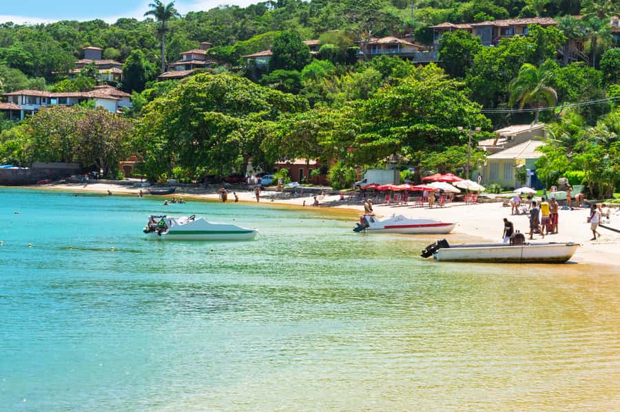 Búzios: Catamaran Boat Tour - The return route through Virgens, Amores, and Canto