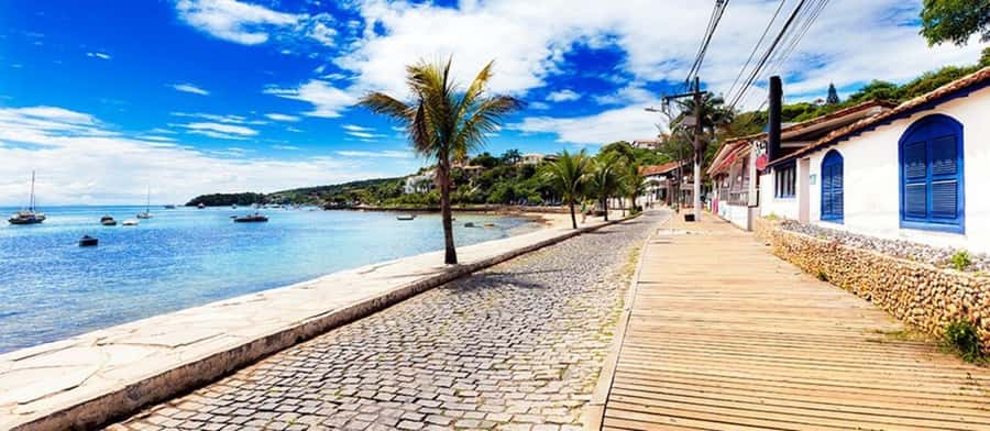 Búzios: City Tour & Beach Hopping with Lunch - Starting in the Center: Orla Bardot and the Waterfront Monuments