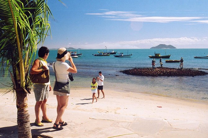 Buzios Tour from Rio with Boat Ride and Lunch - The long road from Rio to Búzios
