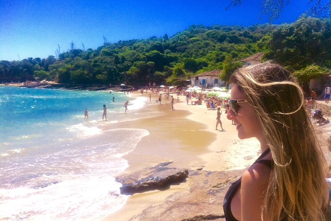 Buzios Tour from Rio with Boat Ride and Lunch - English service and group size
