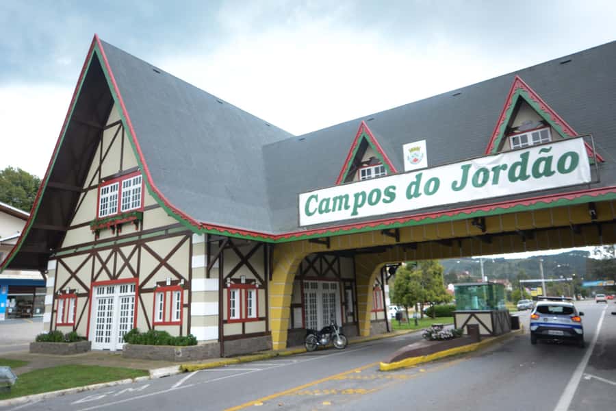 Campos do Jordão: Full-Day Private Tour from São Paulo - Booking flexibility and practical details