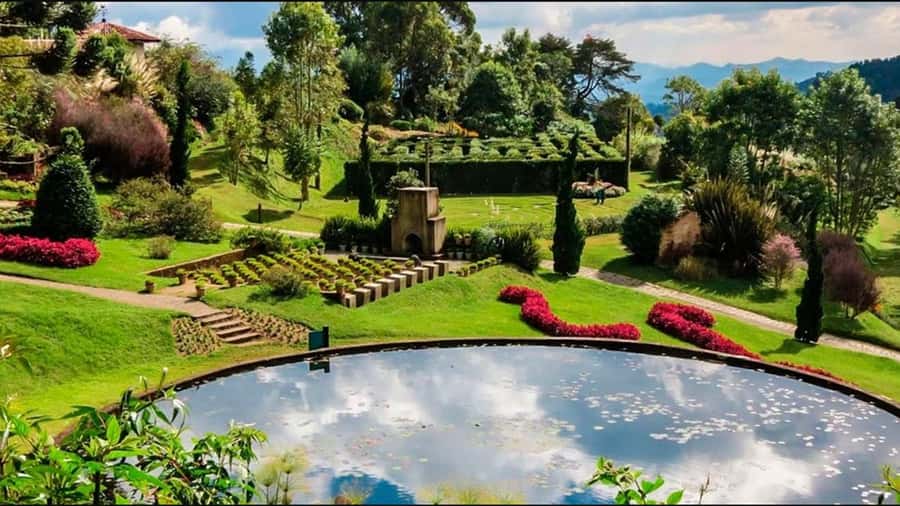 Campos do Jordão: Private 8 Hour Tour - Ducha de Prata: waterfalls built from a dam