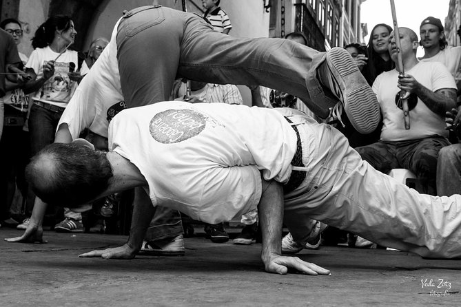 Capoeira Classes for Beginners in Rio de Janeiro - Why the Local Group Matters