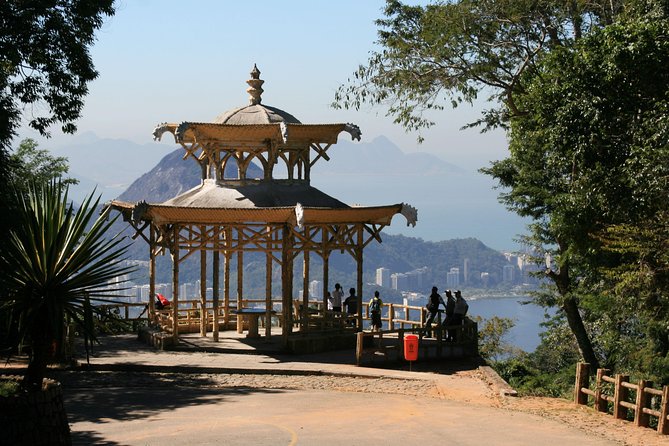Christ and Tijuca Forest Tour - by Alan Denis - Vista Chinesa and its important calendar restriction