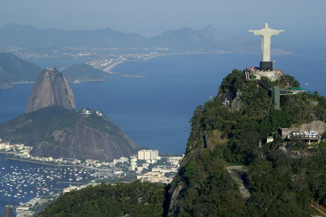 Christ Redeemer, Sugarloaf Mountain and Selarón Steps 6-Hour Tour - Guides make the difference