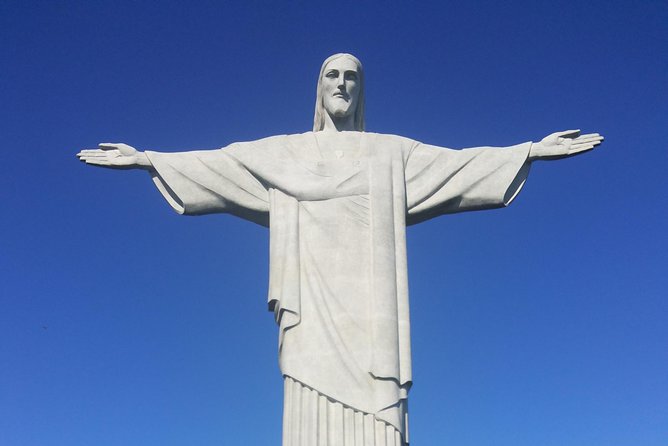 Christ, St. Teresa, Selaron & Farmers Market. 6 Hours Tour. - A moving introduction to Rio’s beaches and neighborhoods