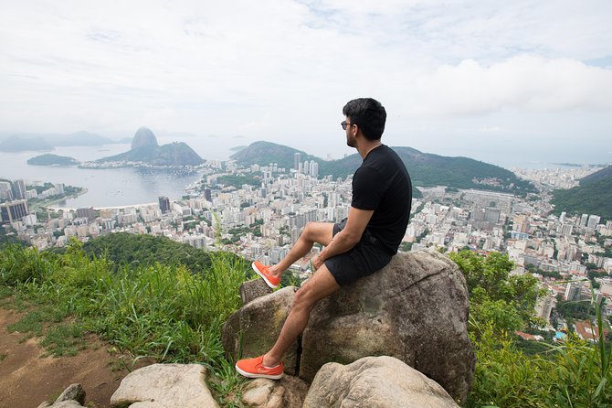 Christ Statue and Sugarloaf Private Tour with a Photographer - Dona Marta Lookout for a broader view