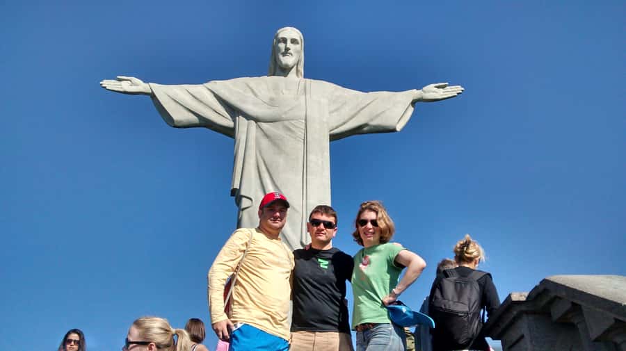 Christ the Redeemer Hiking: Journey to Rio's Iconic Landmark - Forest ridges with Rio below