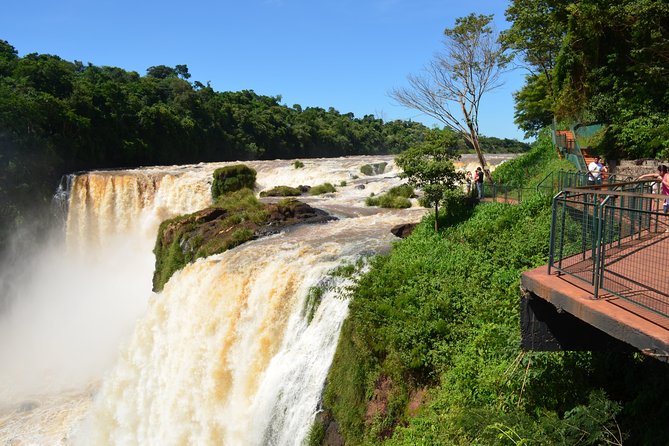 City Tour Paraguay Express - Monday Falls: the best hour of the day