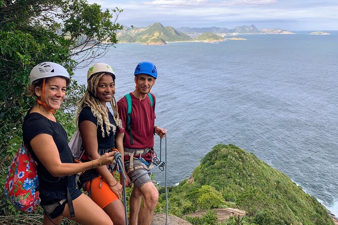 Climb Sugarloaf: A Thrilling Adventure to Rio’s Postcard Peak - The views from Sugarloaf’s upper slopes