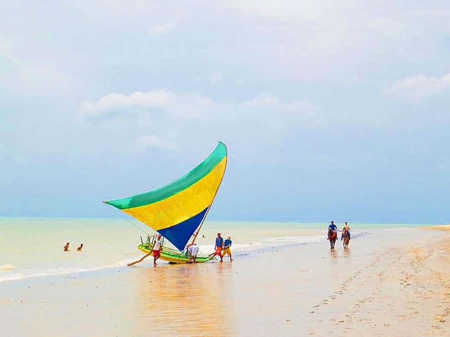 Cumbuco Adventure: Dune Rides, Lagoa do Catu & Coastal Views - The family-friendly water park option