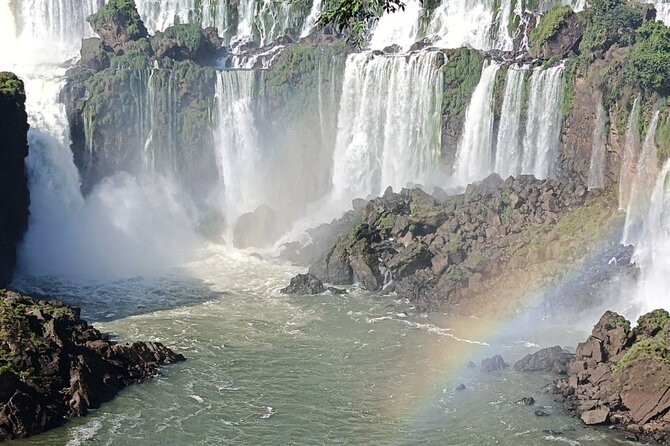 Day tour Cataratas Brazil and Argentina, both small group - The guide makes the complicated parts easier