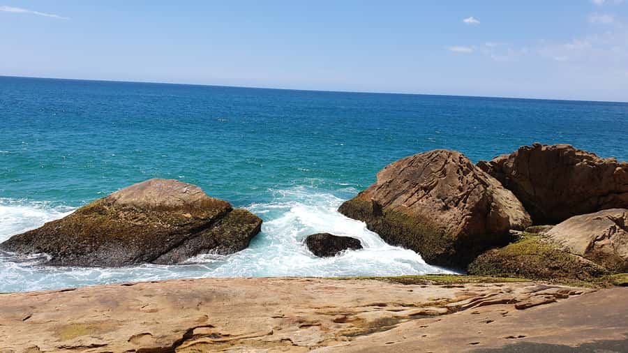 Day Tour to Trindade: Nature and Sea Adventure from Paraty - Praia dos Ranchos and lunch by the water