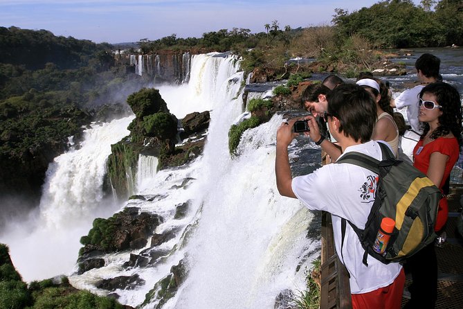 Day Trip to the Argentinian Side of Iguassu Falls from Foz do Iguaçu - Guides can make or break the day