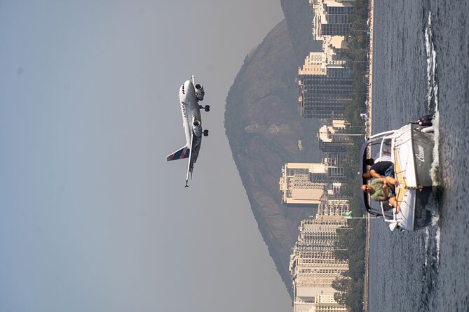 DE Lancha Tour in Rio DE Janeiro with Beer and Snacks - Forts along the entrance to Guanabara Bay